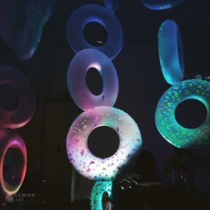 Instalación sensorial con flotadores